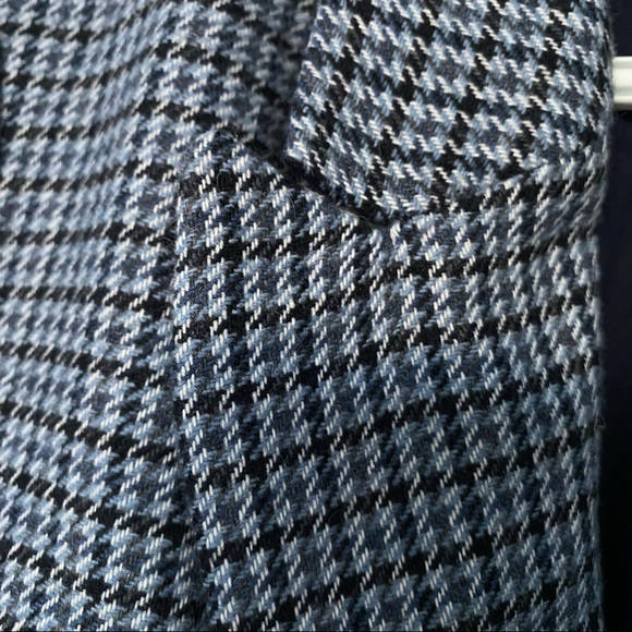 Gap Women’s jacket - perfect for the office - Picture 2 of 3